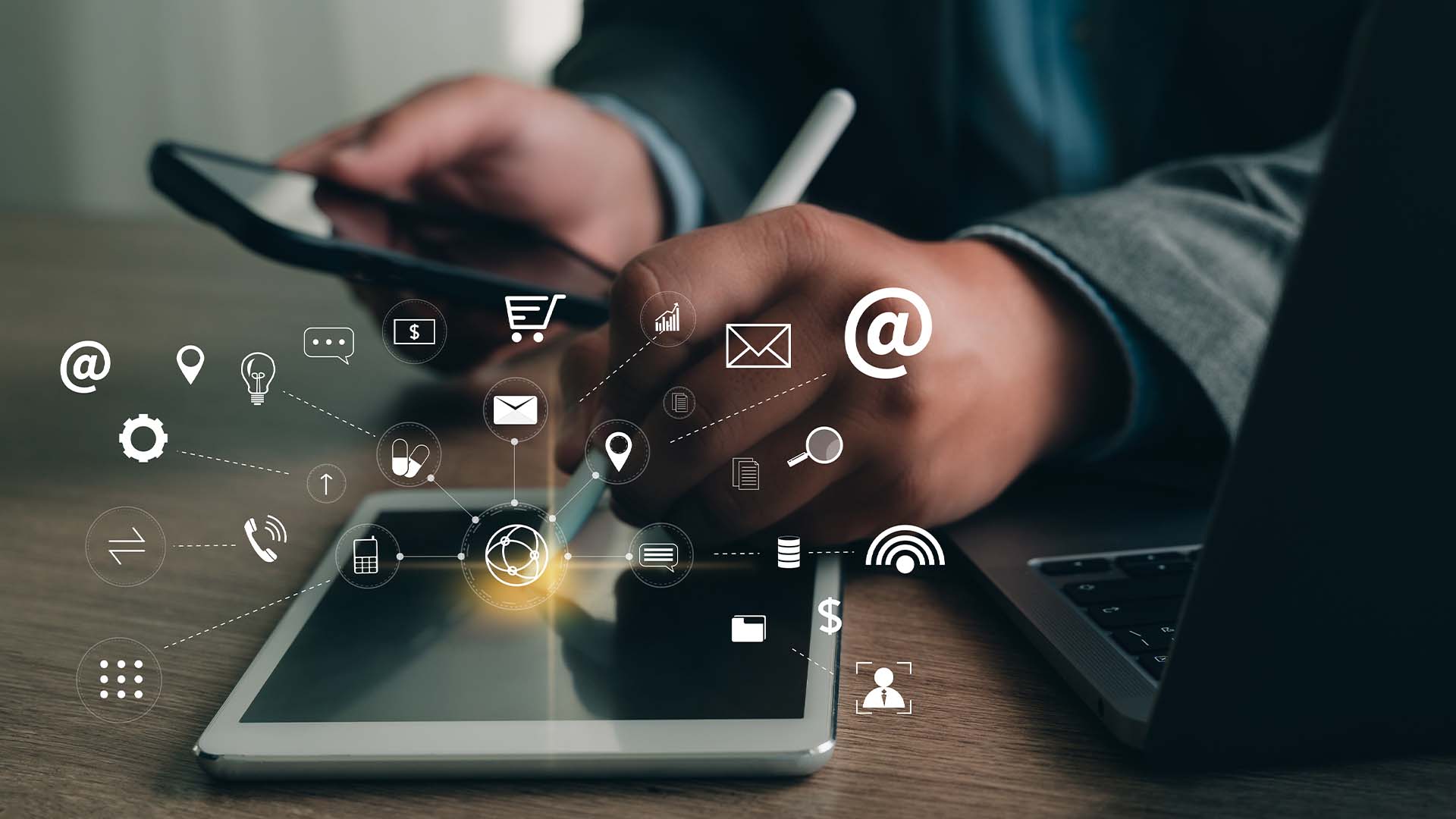 Tendinte in CRM si Direct Mailing in 2023